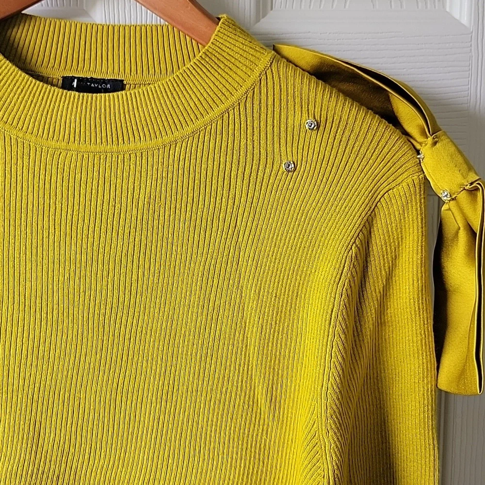 Womens sweater - Picture 4 of 4